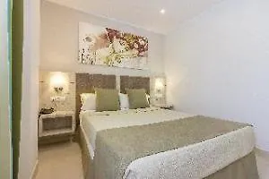 Klayman Diamond Aparthotel Acantilado de los Gigantes 3*,