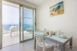 Klayman Diamond Aparthotel Acantilado de los Gigantes 3*,